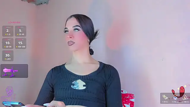 Snapshot of Valeryn_Oficial21 chatting on March 10, 2026, 10:59 pm Valeryn Oficial21 online show from March 10, 2026, 10:59 pm