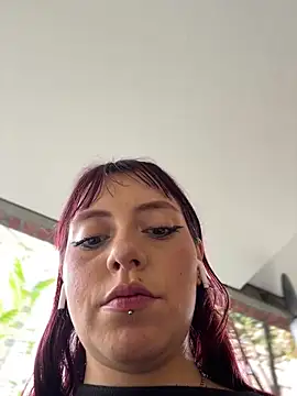 Snapshot of CamiTeaseX_ chatting on April 29, 2026, 2:43 pm CamiTeaseX online show from April 29, 2026, 2:43 pm