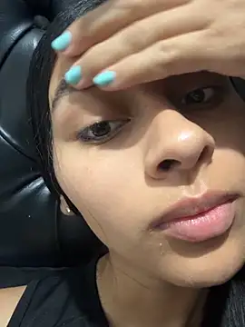 ManuelaEvans  online show from March 20, 2026, 4:23 pm