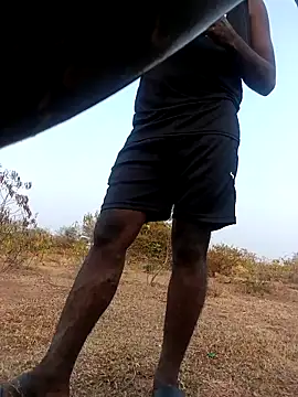 Snapshot of Tamilpaiyan07 chatting on March 3, 2026, 12:00 pm Tamilpaiyan07 online show from March 3, 2026, 12:00 pm