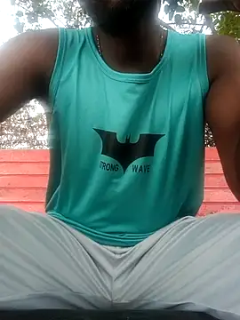 Snapshot of Tamilpaiyan07 chatting on March 9, 2026, 6:06 am Tamilpaiyan07 online show from March 9, 2026, 6:06 am