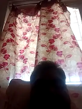 Snapshot of Tamilpaiyan07 chatting on March 15, 2026, 8:31 am Tamilpaiyan07 online show from March 15, 2026, 8:31 am