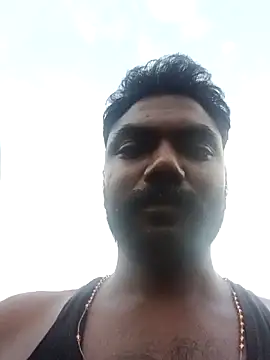 Tamilpaiyan07 online show from May 20, 2026, 12:28 am