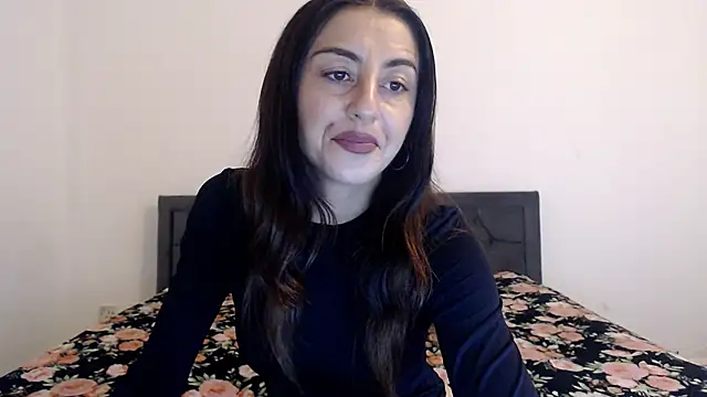 Snapshot of Stella_John chatting on September 28, 2025, 6:52 am Stella John online show from September 28, 2025, 6:52 am