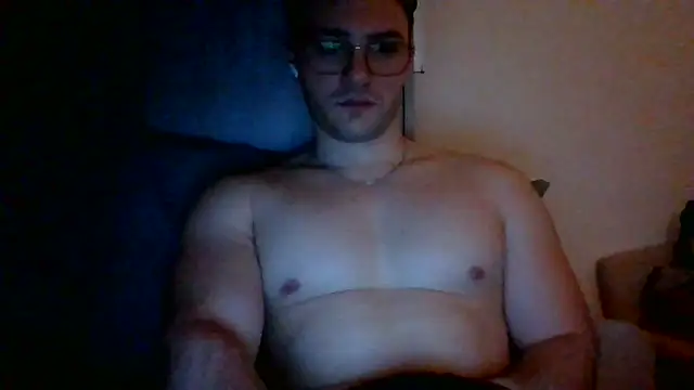 Snapshot of luke25bwc chatting on June 3, 2026, 2:36 am luke25bwc online show from June 3, 2026, 2:36 am