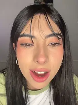 Snapshot of junorise23 chatting on February 20, 2026, 4:42 am junorise23 online show from February 20, 2026, 4:42 am