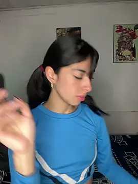 Snapshot of junorise23 chatting on March 5, 2026, 3:35 am junorise23 online show from March 5, 2026, 3:35 am