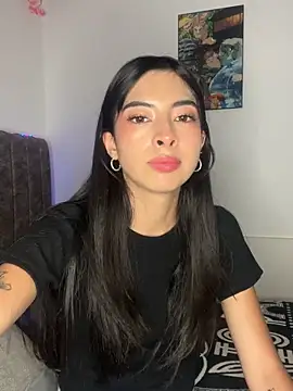 Snapshot of junorise23 chatting on March 7, 2026, 3:25 am junorise23 online show from March 7, 2026, 3:25 am