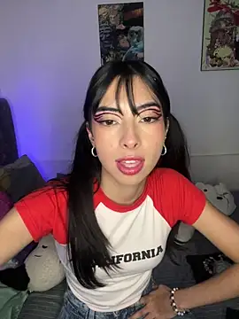 Snapshot of junorise23 chatting on March 27, 2026, 3:34 am junorise23 online show from March 27, 2026, 3:34 am