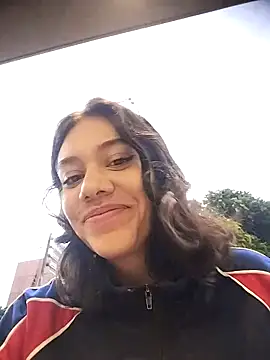 Snapshot of valerria_44 chatting on December 22, 2025, 10:51 pm valerria 44 online show from December 22, 2025, 10:51 pm