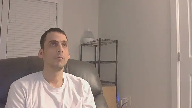 Snapshot of SissyJosh chatting on December 20, 2025, 3:13 am SissyJosh online show from December 20, 2025, 3:13 am