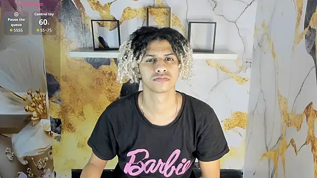 Victor LatinBoy online show from February 10, 2026, 3:10 am