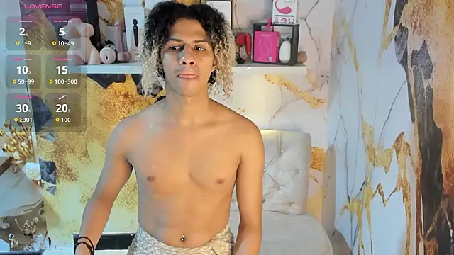 Victor LatinBoy online show from March 1, 2026, 2:57 am