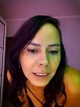 Snapshot of mellzinhacasada chatting on March 8, 2026, 8:07 am mellzinhacasada online show from March 8, 2026, 8:07 am