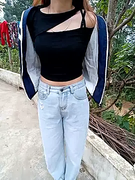 Snapshot of hangnga89 chatting on January 11, 2026, 12:26 am hangnga89 online show from January 11, 2026, 12:26 am