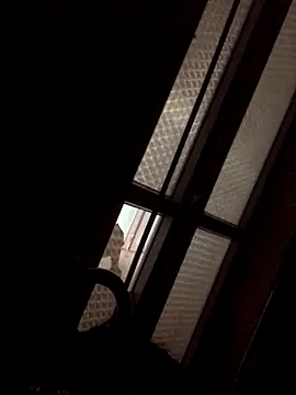 Bayyy-- online show from December 21, 2025, 11:01 pm