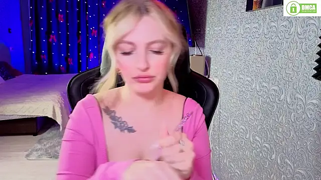 Snapshot of Eva_Vibe_ chatting on February 6, 2026, 3:26 pm Eva Vibe online show from February 6, 2026, 3:26 pm