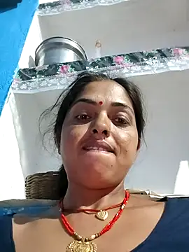 Mahima rani34 online show from May 3, 2026, 9:43 pm