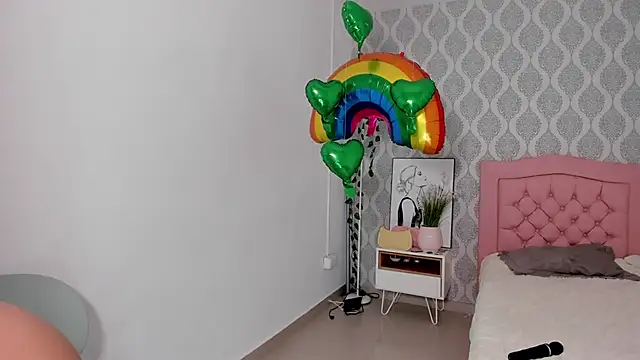 Zenith glow online show from March 19, 2026, 2:21 pm