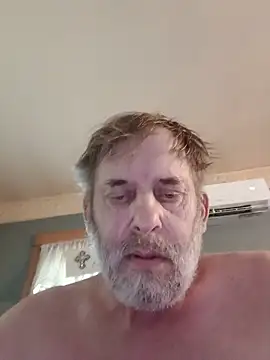 FragrantToe529 online show from June 3, 2026, 3:17 pm