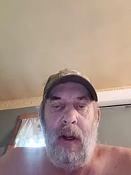 FragrantToe529 online show from June 21, 2026, 3:25 pm