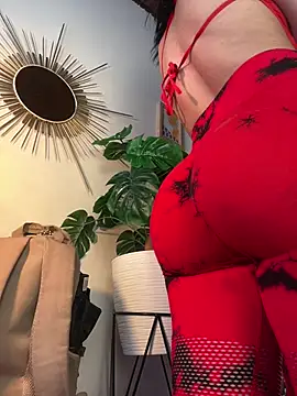  zoe bakerr online show from July 8, 2026, 8:02 pm