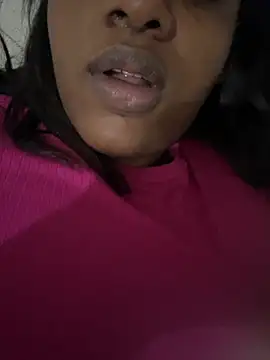 Snapshot of amorasecy chatting on February 16, 2026, 2:07 am amorasecy online show from February 16, 2026, 2:07 am