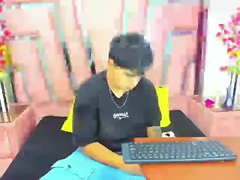 ThomasThund online show from January 10, 2026, 1:02 pm