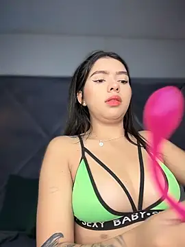 LolliTeaseXXX online show from January 6, 2026, 1:04 pm