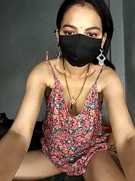 Snapshot of miss_siya_00 chatting on February 13, 2026, 6:15 pm miss siya 00 online show from February 13, 2026, 6:15 pm