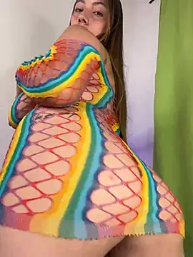 HelenaLior online show from May 6, 2026, 8:58 pm