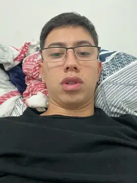 boybaby34 online show from February 7, 2026, 12:53 pm