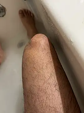 Snapshot of sexyandhot69 chatting on January 17, 2026, 1:43 am sexyandhot69 online show from January 17, 2026, 1:43 am