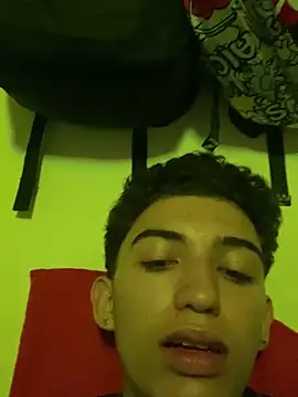 Chic0j0ven online show from April 4, 2026, 5:16 am