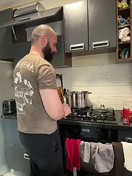 Snapshot of DamonSalvatore2 chatting on March 11, 2026, 3:40 pm DamonSalvatore2 online show from March 11, 2026, 3:40 pm