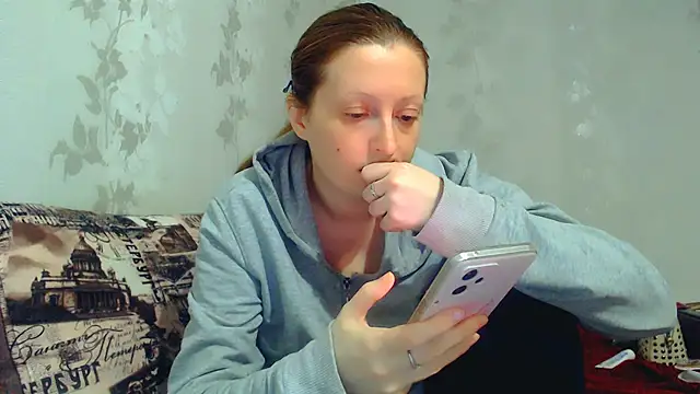 CrystallAngel online show from February 17, 2026, 3:40 pm