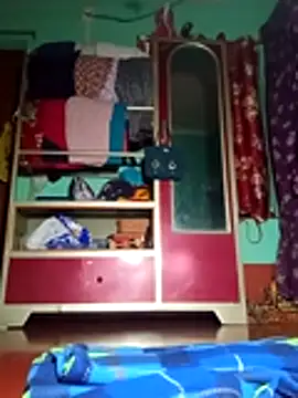 Hot-Angale online show from May 12, 2026, 6:38 pm