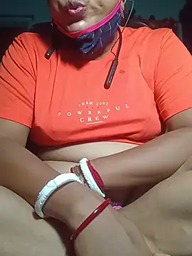 Hot-Angale online show from July 11, 2026, 7:16 pm