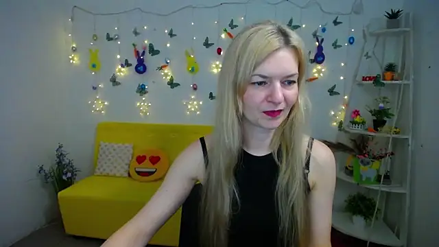 MelissaTyler online show from April 3, 2026, 11:19 am