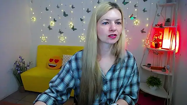 MelissaTyler online show from April 29, 2026, 11:47 am