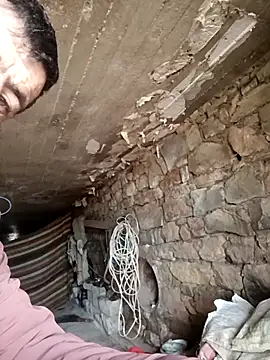 alixanrhg online show from March 21, 2026, 5:45 am