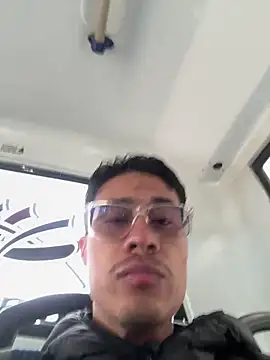 Latin Paisa Boy online show from May 2, 2026, 7:19 pm
