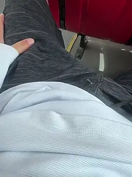 Latin Paisa Boy online show from June 14, 2026, 3:03 pm