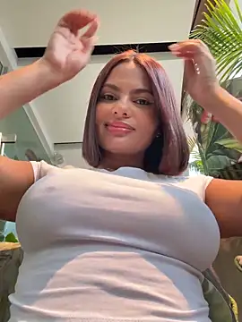 Irina Velvett online show from May 14, 2026, 10:49 pm