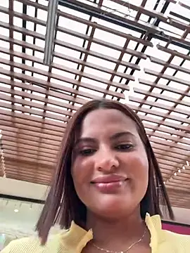 Irina Velvett online show from May 21, 2026, 4:14 pm