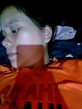 Snapshot of DIANAKUTE chatting on February 23, 2026, 1:52 pm DIANAKUTE online show from February 23, 2026, 1:52 pm