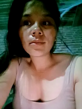 DIANAKUTE online show from May 4, 2026, 10:28 pm