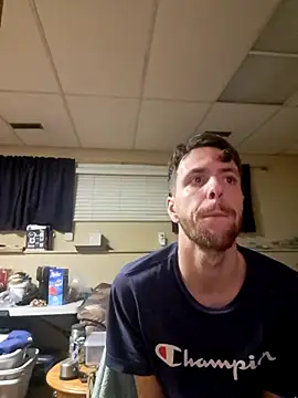 Snapshot of HungGuy1999 chatting on December 22, 2025, 4:42 am HungGuy1999 online show from December 22, 2025, 4:42 am