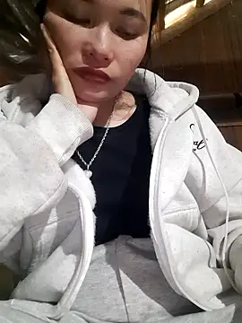 Snapshot of oh-july chatting on January 8, 2026, 3:31 am oh-july online show from January 8, 2026, 3:31 am