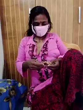 Hot Sweety02 online show from February 10, 2026, 11:36 am